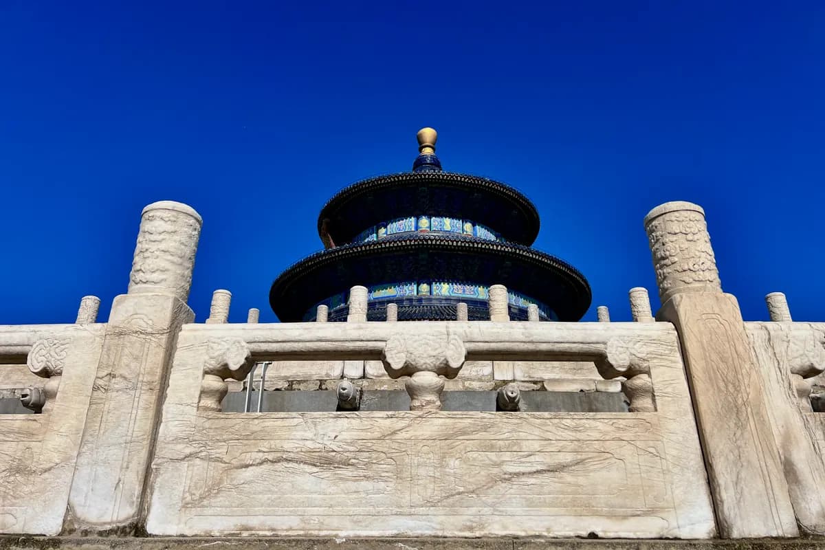 Chengde Taxi: Chengde Taxi Fares, Tips and Phones