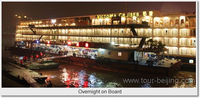 Day 06 - Xian Chongqing ( Airfare not included ) overnight on board 3