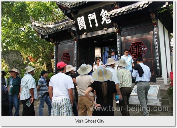 Day 05 - Cruising on the Three Gorges