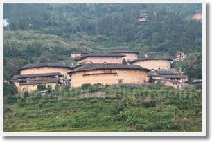 Xiamen Quanzhou Putian Meizhou Island Fuzhou Wuyishan 8 Day Tour
