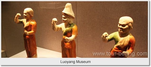 Day 02 - Luoyang Beijing by speed train train