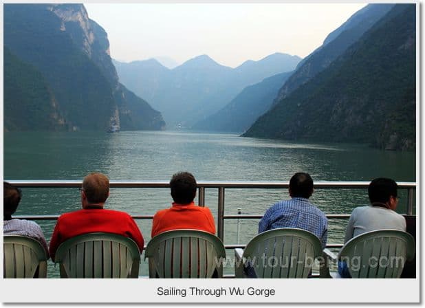 Day 03 - Cruising on the Three Gorges