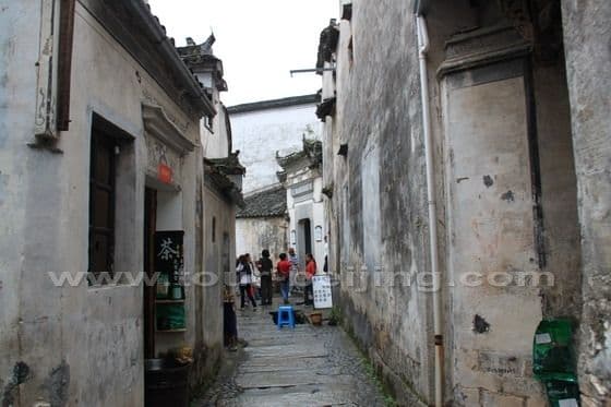 Hongcun Village (Tips, Photos & Map)