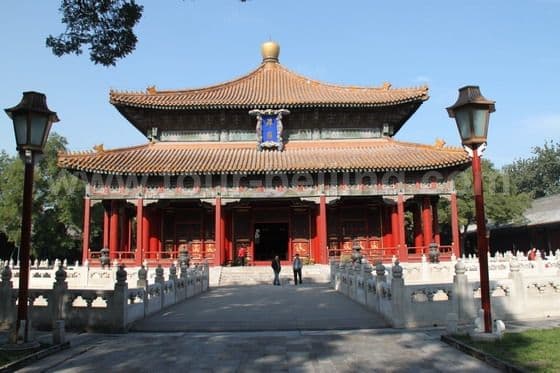 How to Visit Confucian Temple and Imperial College Museum (Tips, Photos & Map)