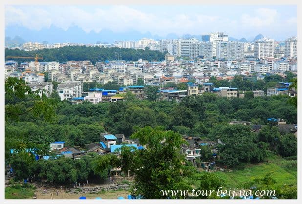 How to Visit Elephant Trunk Hill (Tips, Photos & Map)