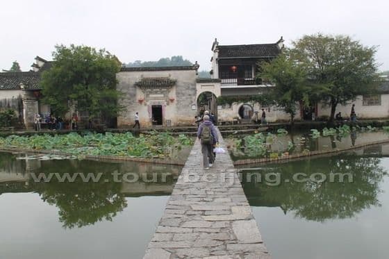 Hongcun Village (Tips, Photos & Map)