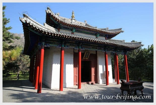 Meidaizhao Temple (Tips, Photos & Map)