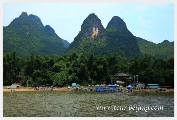 Li River Cruise from Guilin to Yangshuo (Tips, Photos & Map)