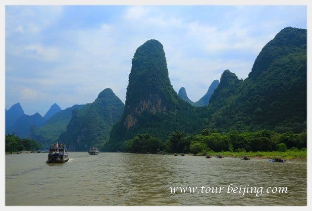 Li River Cruise from Guilin to Yangshuo (Tips, Photos & Map)