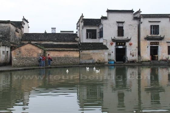 Hongcun Village (Tips, Photos & Map)