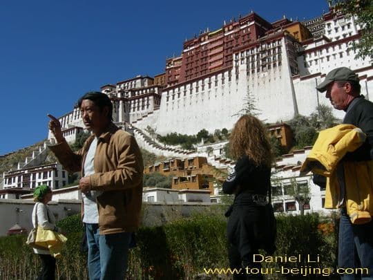 Day 04 - Lhasa ( B L D )