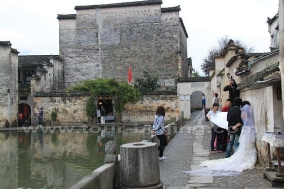 Hongcun Village (Tips, Photos & Map)