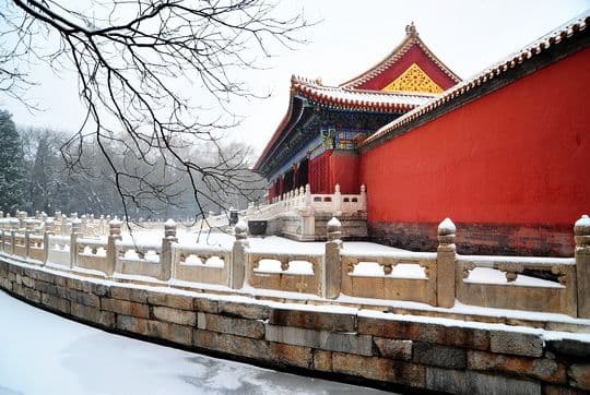 China Looks More Chinese After Snowfall
