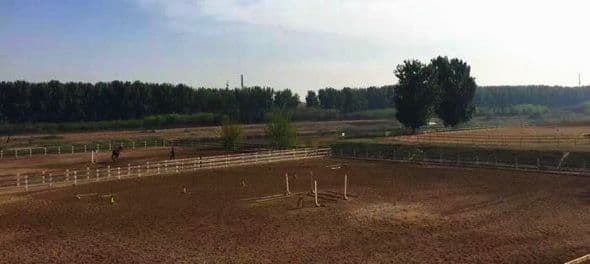 Equestrian Clubs in Beijing (Tips, Photos）