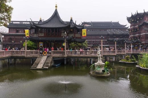 The Old World Charm in Shanghai (Tips, Photos & Map)