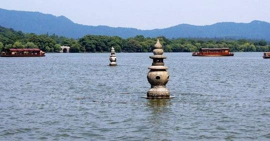 Nanjing Suzhou Hangzhou Shanghai 6 Day Tour