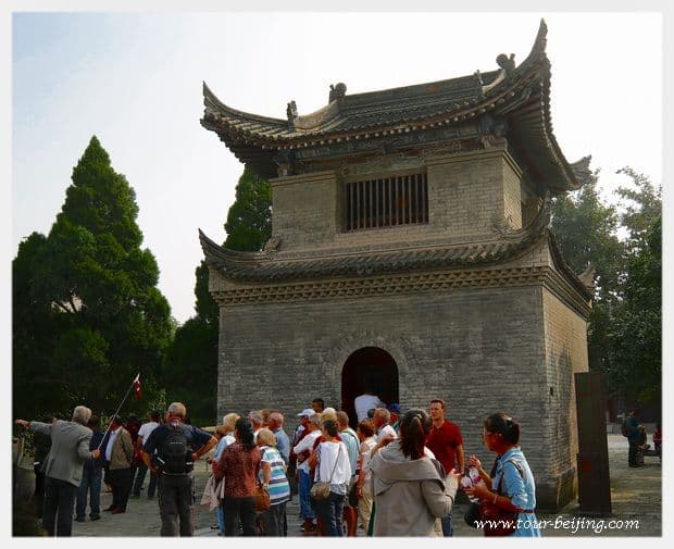 How to Visit Big Wild Goose Pagoda in Xi'an (Tips, Photos & Map)