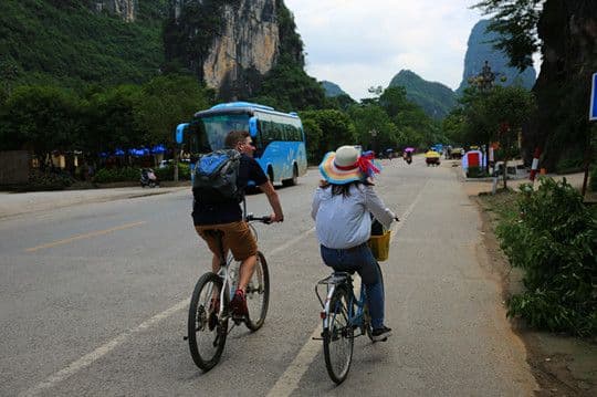 Biking along Shili Scenery Gallery