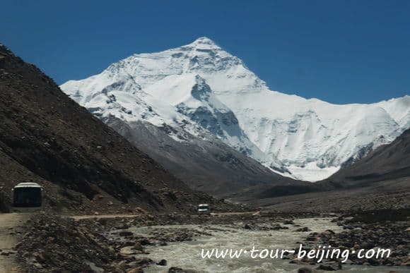 Drive from Tingri to Mt.Everest Base Camp (Tips, Photos & Map)