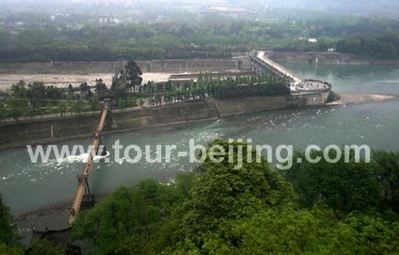 Top 10 Attractions in Chengdu (Tips, Photos & Map)