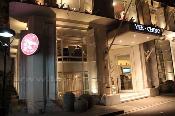 First Class Restaurant