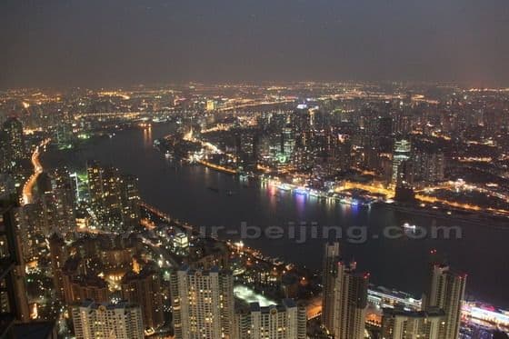 How to visit Jin Mao Tower (Tips, Photos & Map)