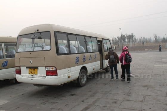 How to Visit Mt.Huashan (Tips, Photos & Map)