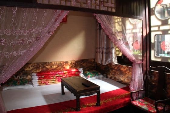 Kang stone beds with bed-top tea table