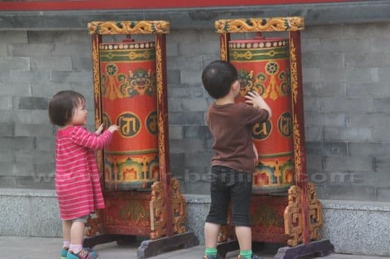How to Visit Lama Temple (Tips, Photos & Map)