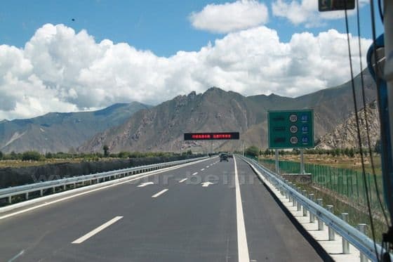 Xian Lhasa Flight Experience (Tips, Photos & Map)
