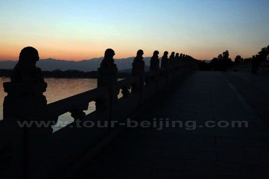 Sunset over Summer Palace (Tips & Photos)
