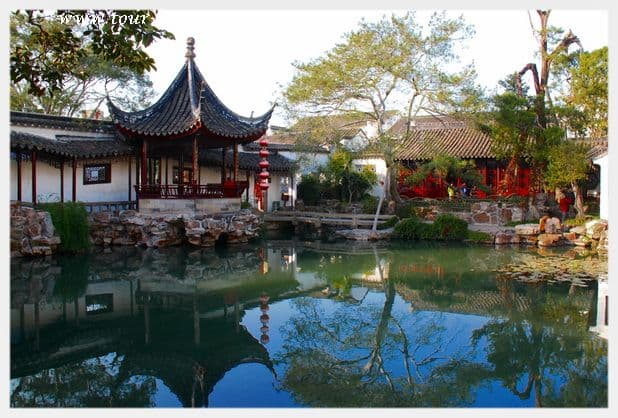 How to Visit Master of the Nets Garden (Tips, Photos & Map)