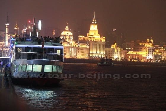 Huangpu River Cruise Ticket Booking (Tickets, Photos and Map)