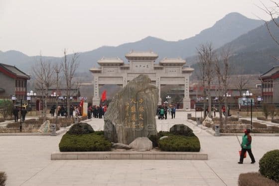 How to Visit Shaolin Temple (Tips, Photos & Map)