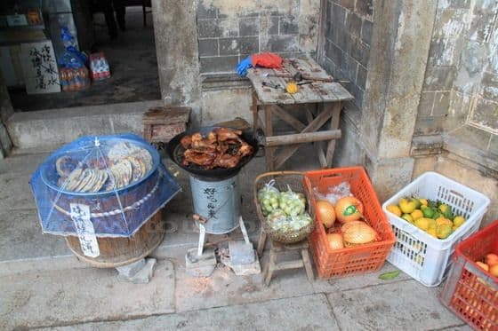 Hongcun Village (Tips, Photos & Map)