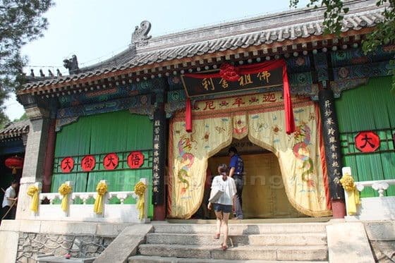 Buddha's relics at Yunju Temple