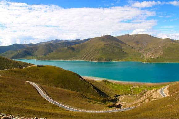 Top 10 Most Beautiful Lakes in China