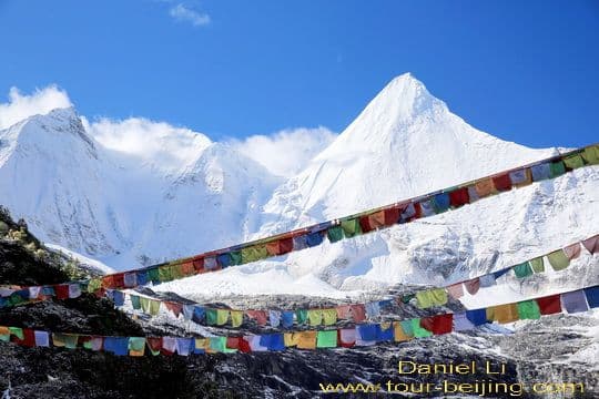 Top 10 Places to Visit in Sichuan (Tips, Photos & Map)