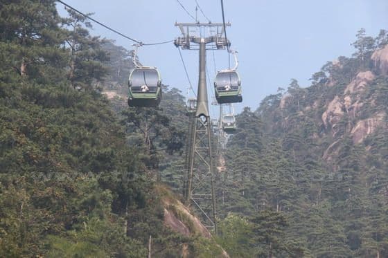 My First Day on Mount Huangshan (1)