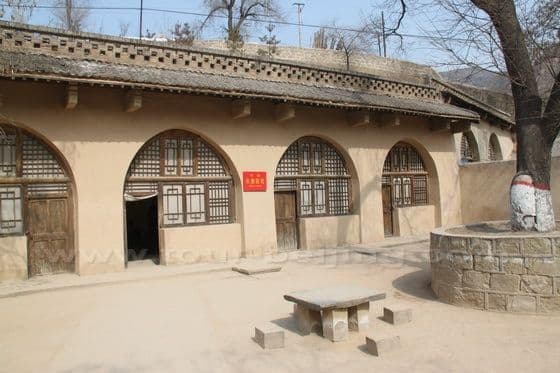 Zhude's Cave House