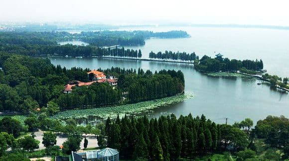 Top 10 Most Beautiful Lakes in China