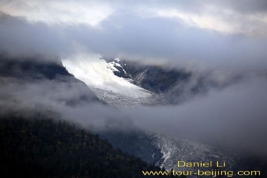 Sinong Glacier ( 斯农冰川)