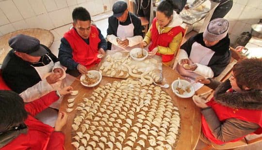 Making Jiaozi