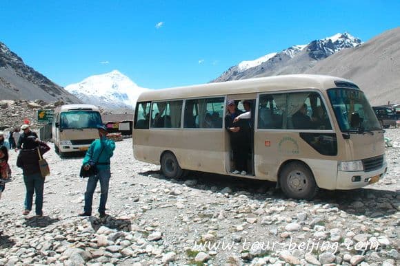 Drive from Tingri to Mt.Everest Base Camp (Tips, Photos & Map)