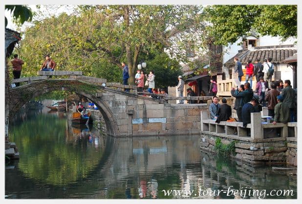 How to Visit Zhouzhuang Ancient Town (Tips, Photos & Map)