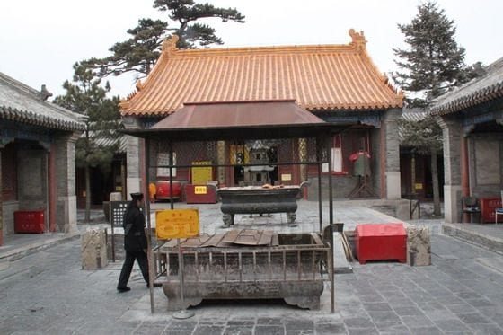 Hike Miaofeng Mountain Pilgrimage Path Beijing